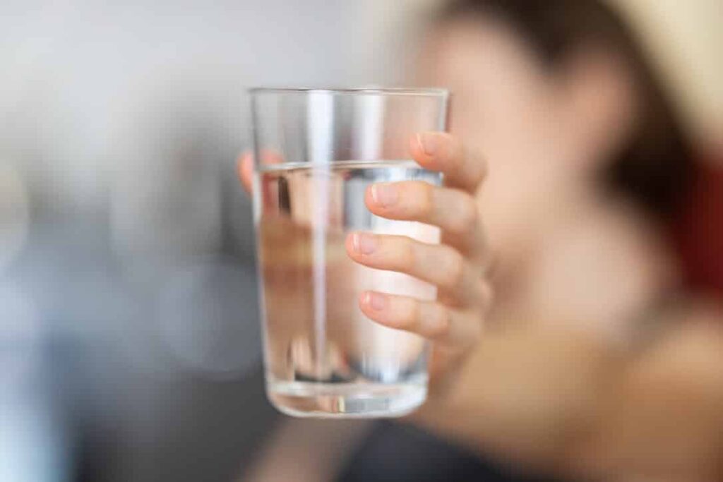 9E913947 E22C 4103 8A68 734817968ECE 1 105 c Drinking water