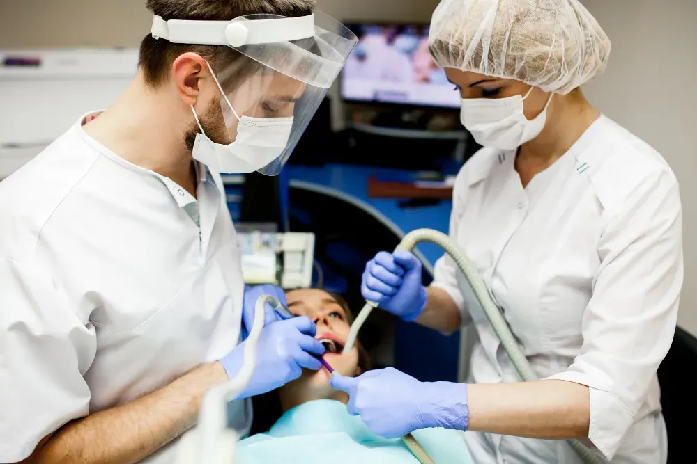 Smile Makeover Treatments Smile Makeover Treatments